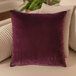 Castello Wine Velvet Throw Pillow 20x20