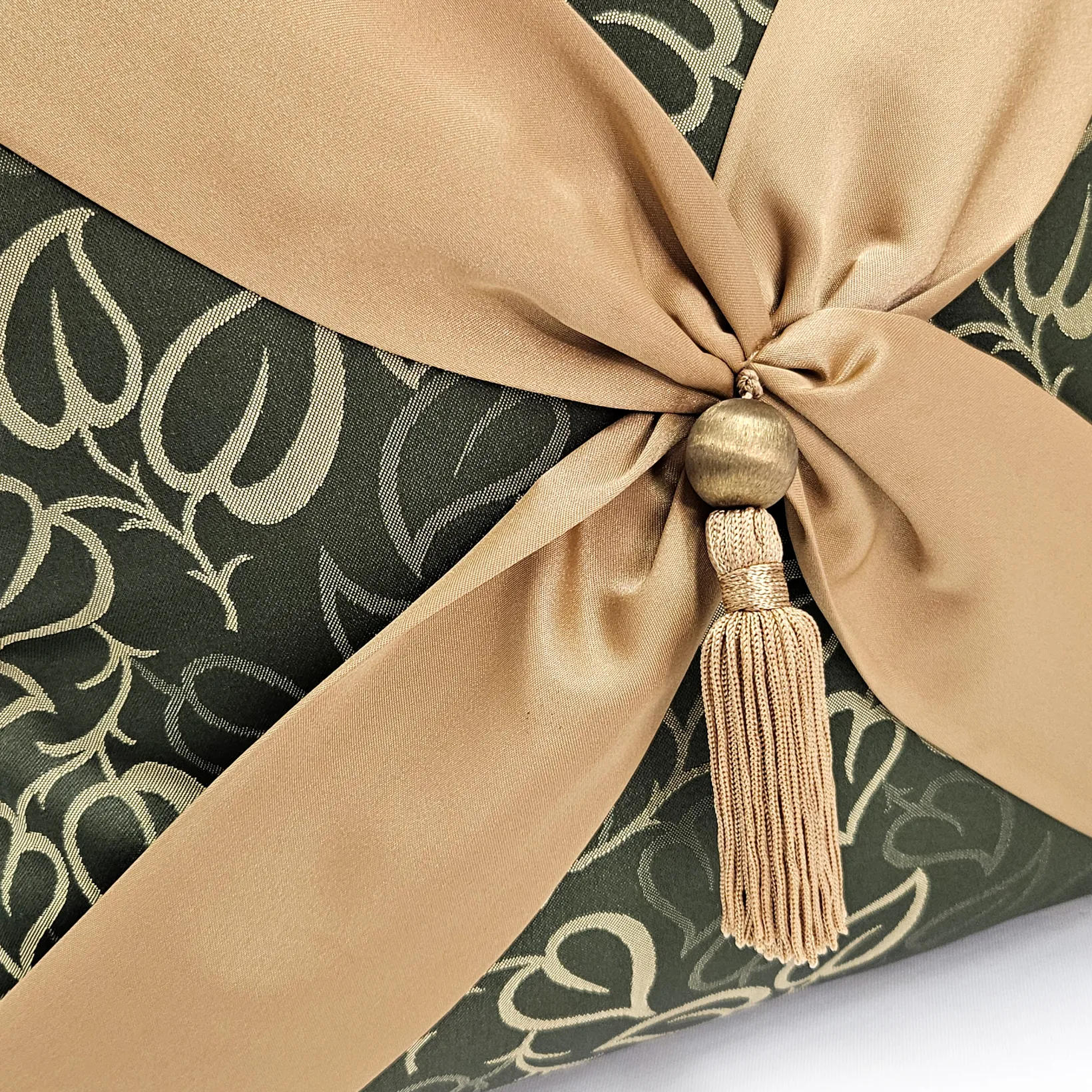 Nature's Gift Gold Leaf Throw 17x17
